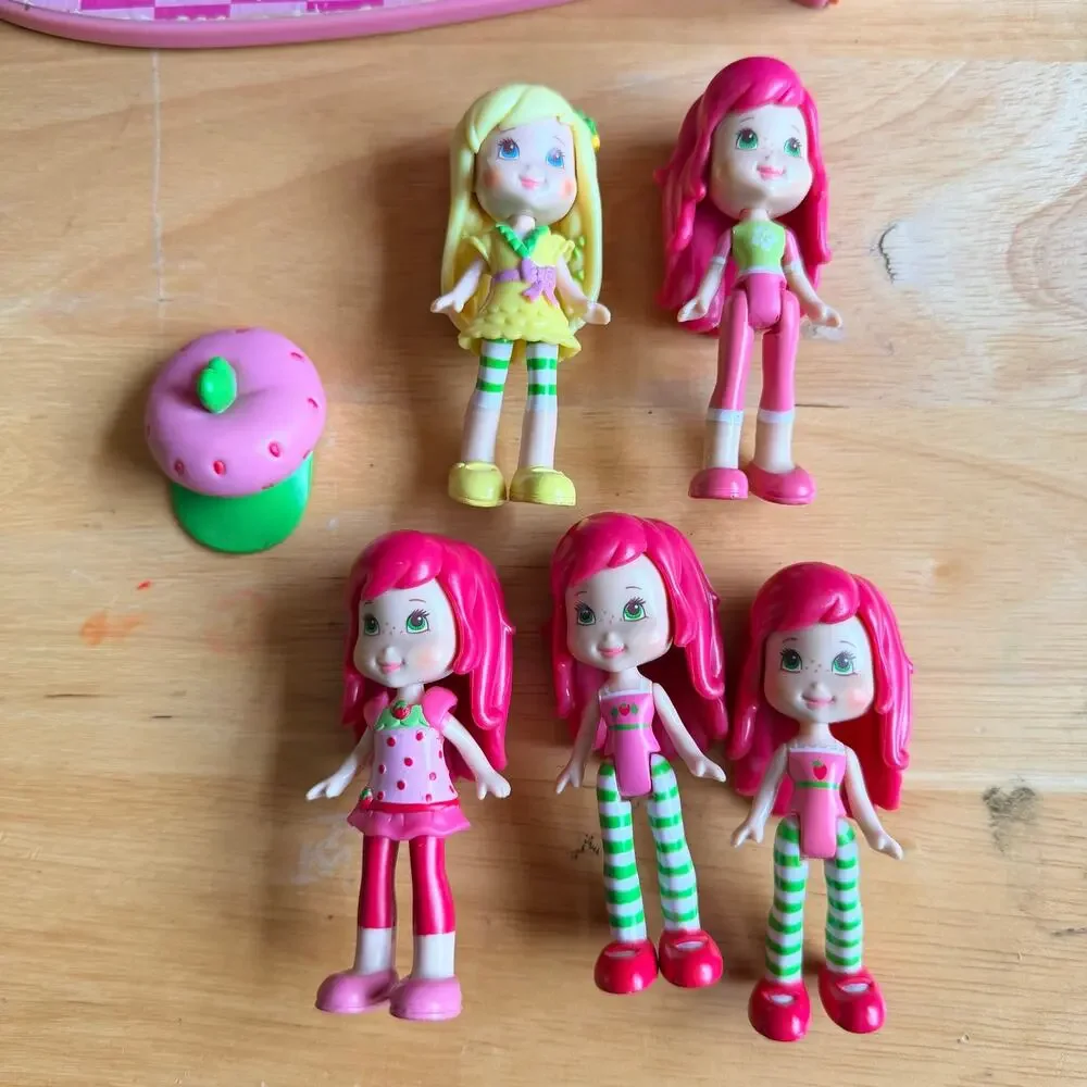 2008 Hasbro Strawberry Shortcake Berry Cafe Playset Dollhouse Figure Accessories